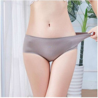 Quần lót ren hoa lưng thấp thiết kế